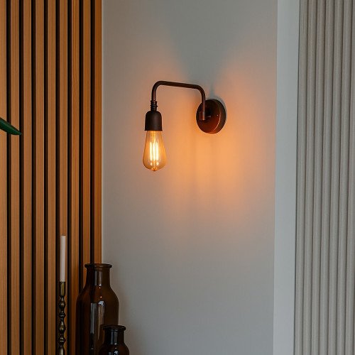 messing lamp in de kleur antiek koper met een E27 fitting