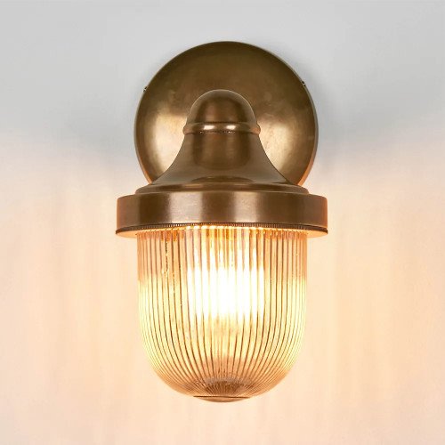 buitenverlichting, scheepslampen, stallampen, boerderijlampen, brons, messing, klassiek, abby, wandlamp