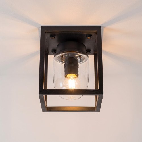 Messing Buitenlamp Ferryhill met vierkante vorm in zwarte kleur handgemaakte design lamp