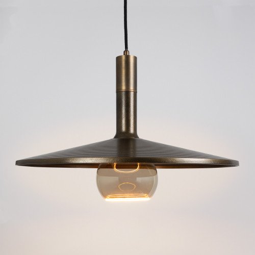 messing lamp in de kleur antiek messing met een E27 fitting