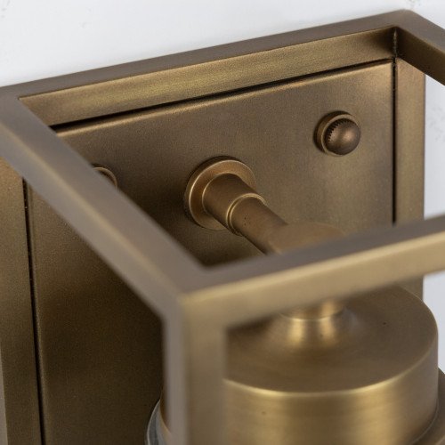 Wandlamp In-&Outdoor Fitzroy Antiek Messing, prachtige verlichting voor aan de wand binnen of buiten koop je bij Nostalux online. GEEN bezorgkosten.