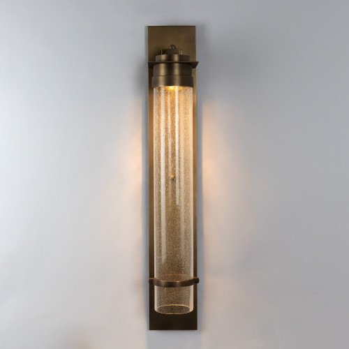 messing muurlamp in de kleur antiek messing met een E27 fitting