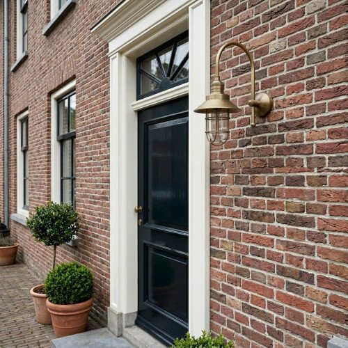 messing lamp in de kleur antiek messing met een E27 fitting