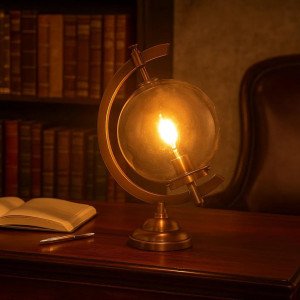 messing lamp in de kleur antiek rode messing met een E27 fitting