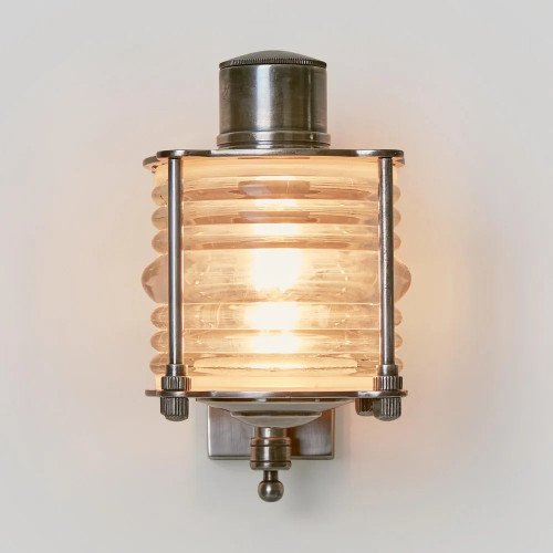 messing lamp in de kleur antiek zilver met een E27 fitting