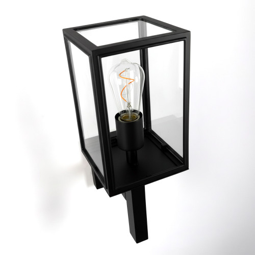 Super stijlvolle strak klassieke buitenlamp Bilthoven, zijdeglans zwarte finish. Shop je verlichting online bij Nostalux. GRATIS verzending! Kijk snel...