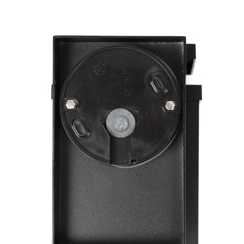 strakke zwarte buitenlamp met glas en een slimme wifi lichtbron welke smart werkt.