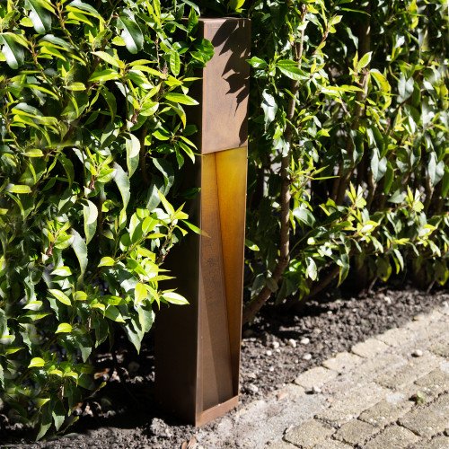 Buitenlamp Levi terras modern vormgegeven buitenverlichting in de kleur corten