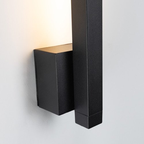Verticale wandlamp bar zwart aluminium modern