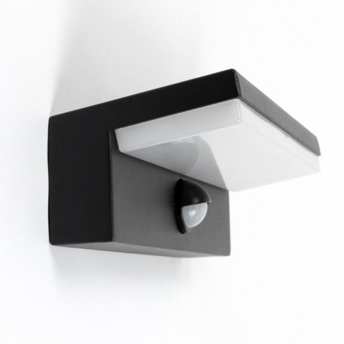 Buitenlamp Ian bewegingssensor wandlamp zwart aluminium modern