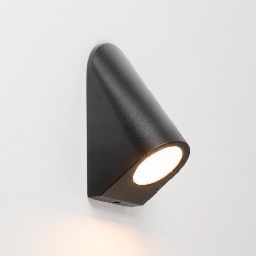 Buitenlamp Alan Muurlamp zwart modern aluminium