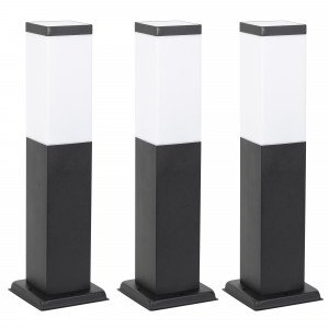 Strakke buitenlamp met zwarte poedercoating