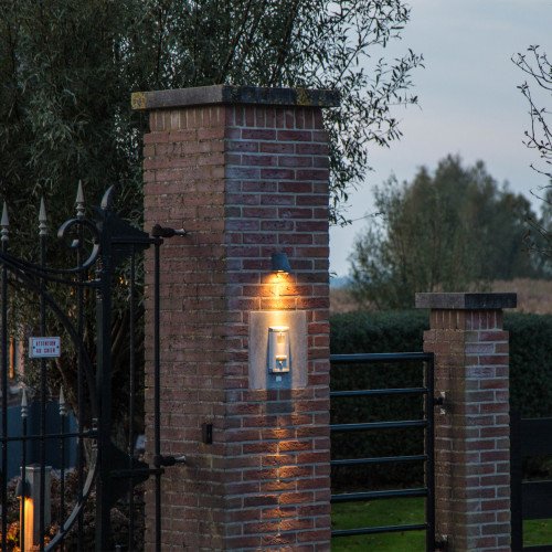 buitenlamp wandlamp van ruw aluminium ongepolijst nautische industriële uitstraling