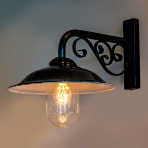Stationslamp, Zwart (1260) - KS Verlichting - Buitenverlichting Rond Stationslamp, Zwart (1260) - KS Verlichting - Buitenverlichting Rond