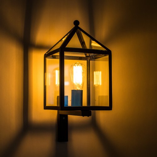 Buitenlamp huisjes model, zwart RVS frame, heldere beglazing, stijlvolle gevelverlichting van KS Verlichting