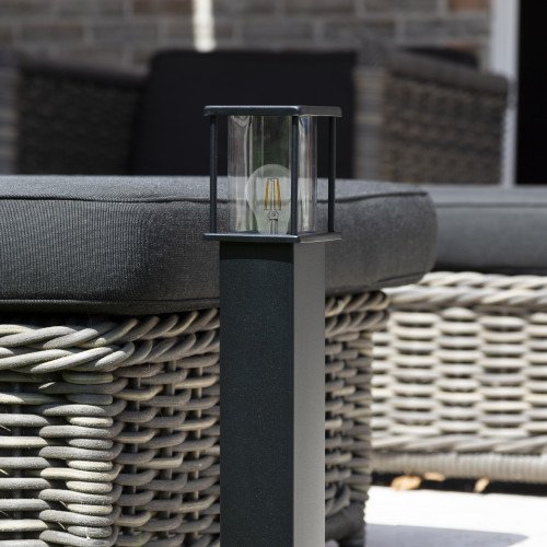 Strakke staande tuinlamp Astro 1 Zwart sokkellamp voor buiten met een E27 Fitting (KS-Verlichting)