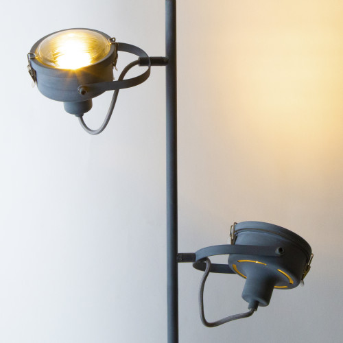 industriele vloerlampen - Staande vloerlamp Satellite zwart of grijs - Nostalux - staande lamp