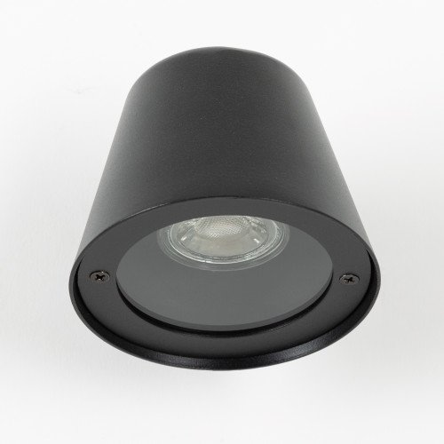 Mat zwarte stallamp GU10 dag/nacht sensor muurlamp